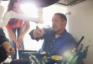 3 Reasons to Hire a Plumber